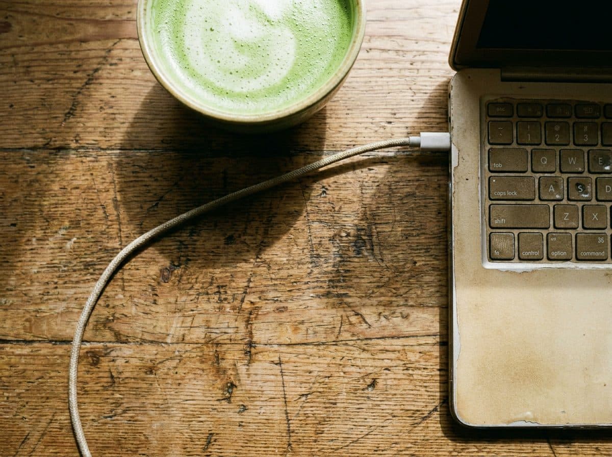 iOS 27 Study Cafes With Real Laptop Energy - scene