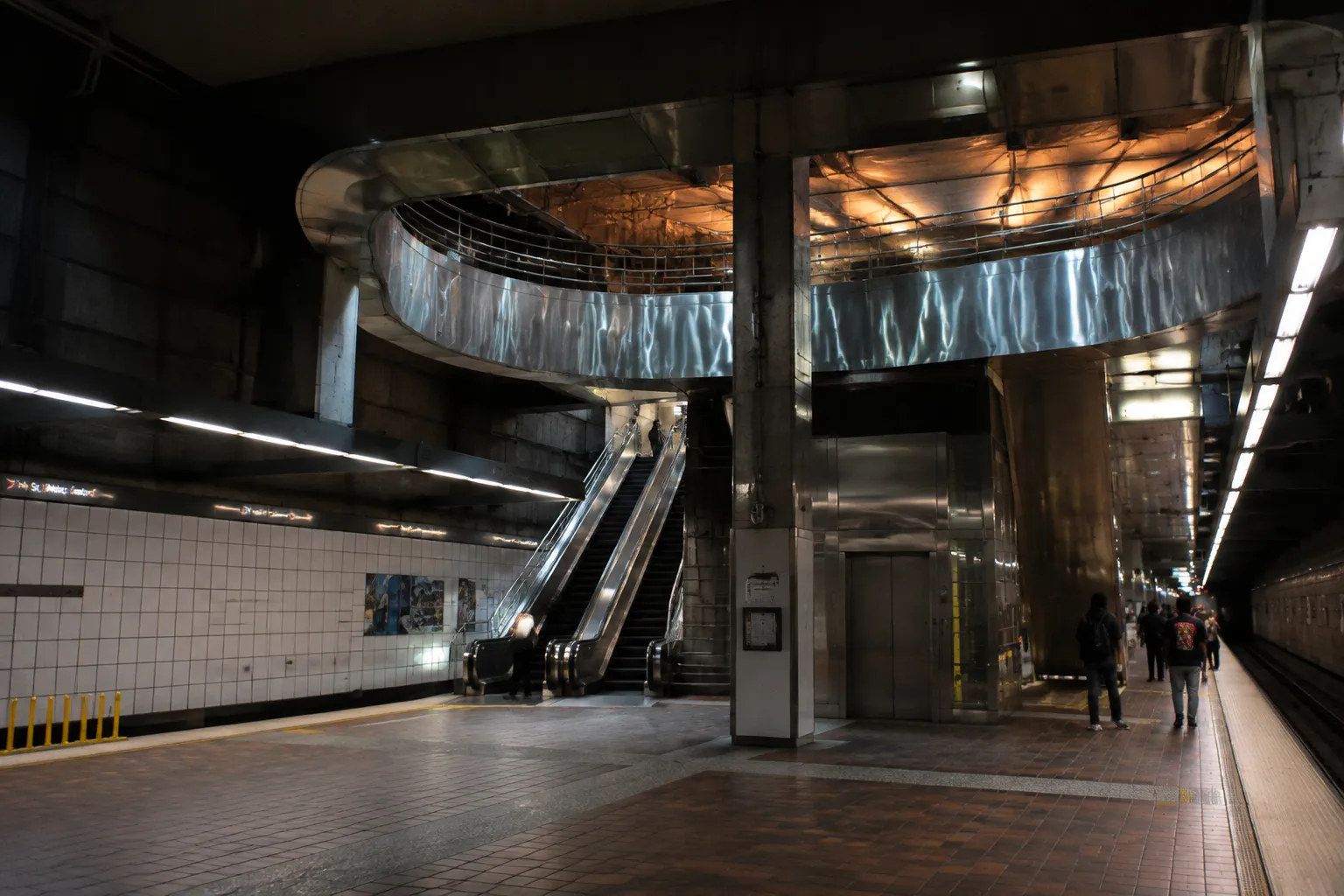 7th Street Metro Center station platform in downtown Los Angeles