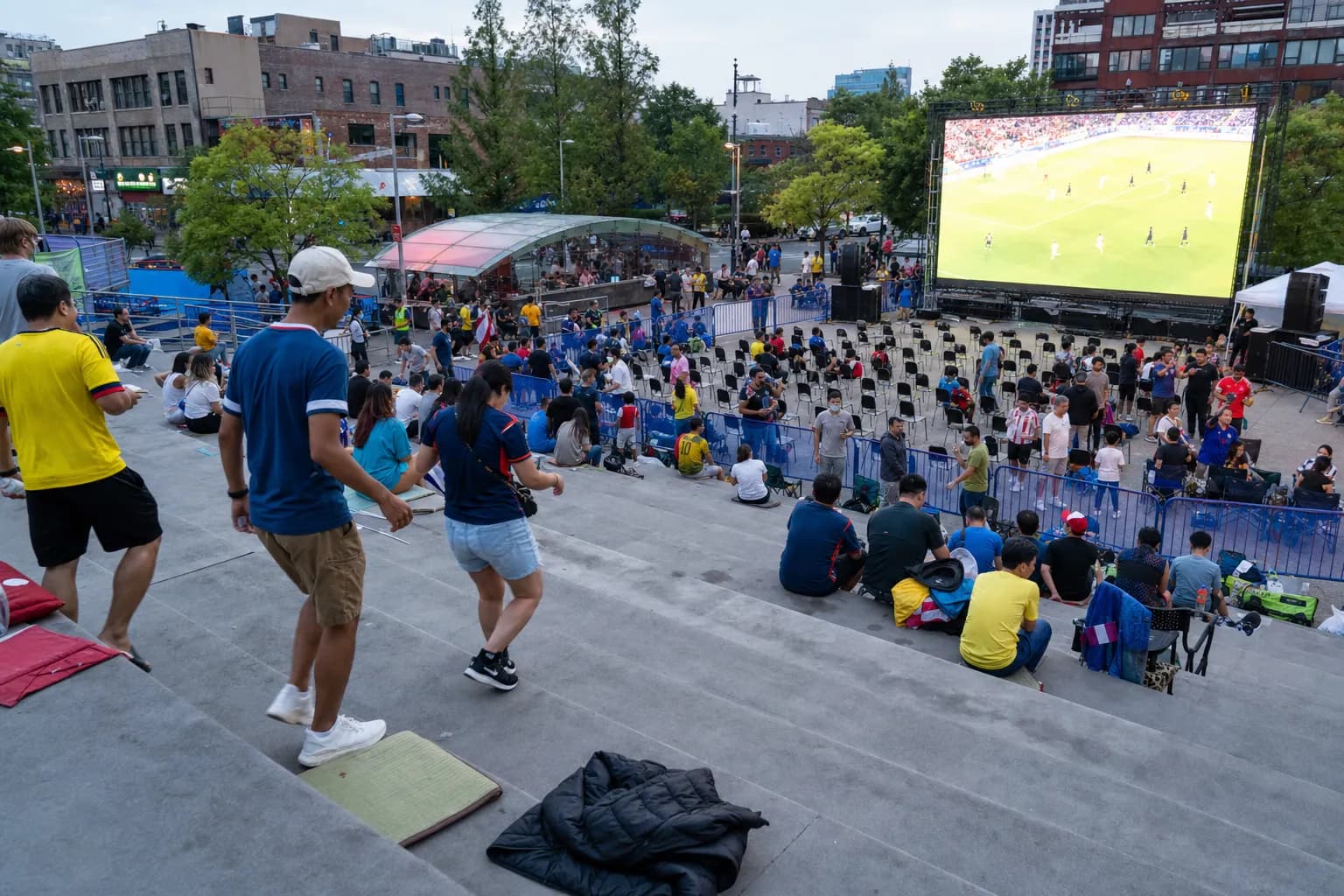 Is Flushing NYC Better for FIFA World Cup Schedule 2026 as a Free Screen or a Paid Seat for the Group Chat? - diverse bright World Cup scene 1