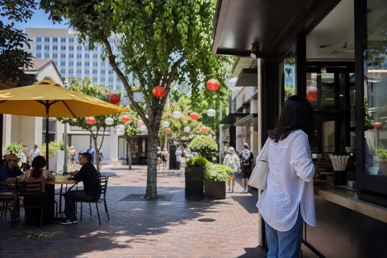 Editorial detail for portland vs puebla in Los Angeles: Metro-ready taco and bar route