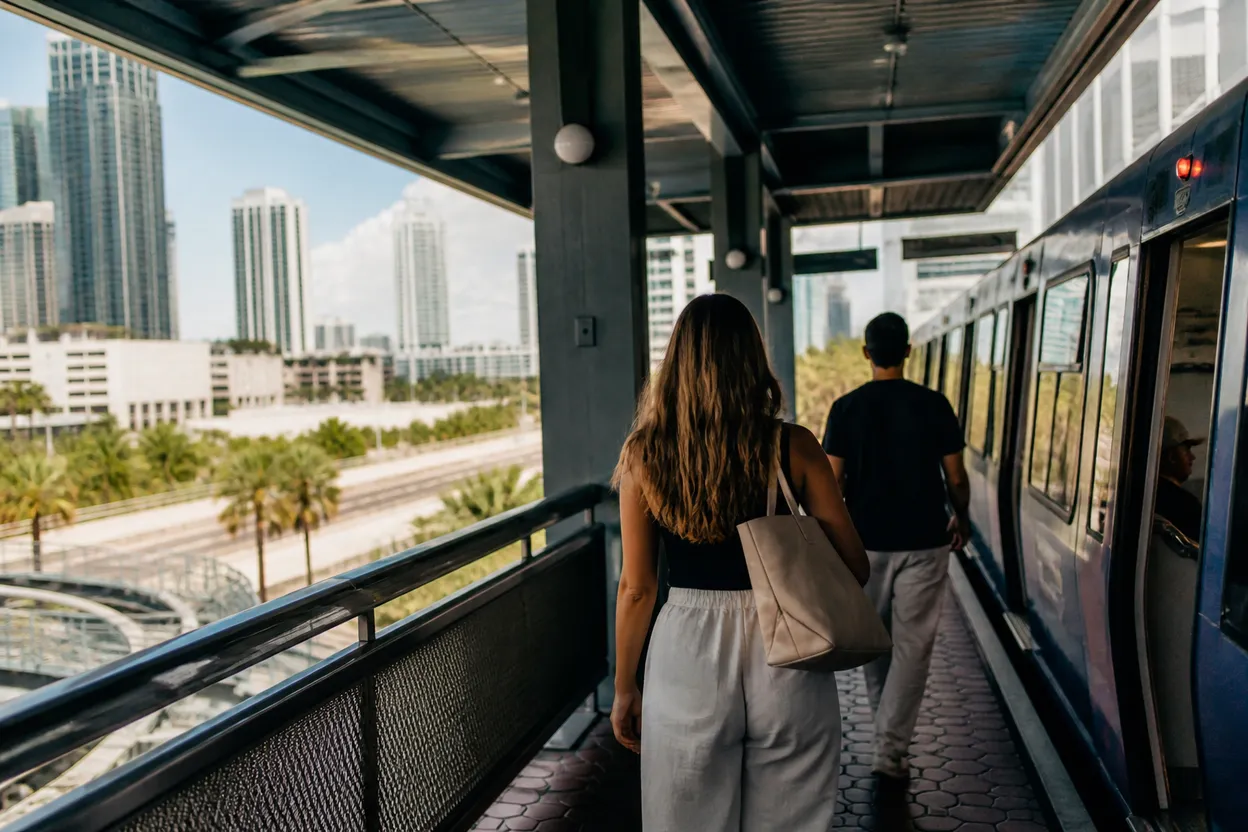 Practical city scene for idaho shooting: A Free Miami Day With Indoor Backups