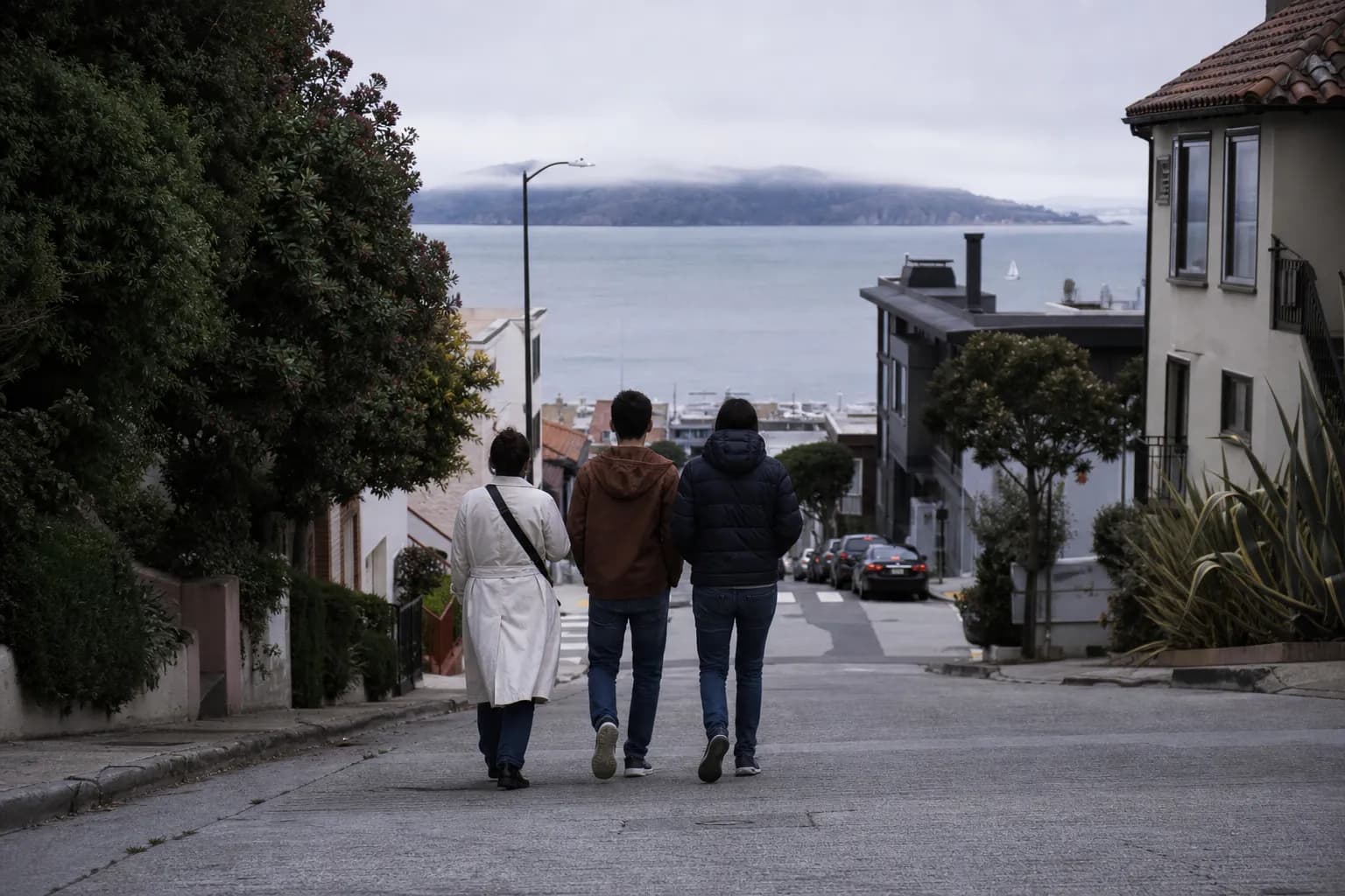 Distinct real-scene reference image for SF: anto saka: SF route before you commit