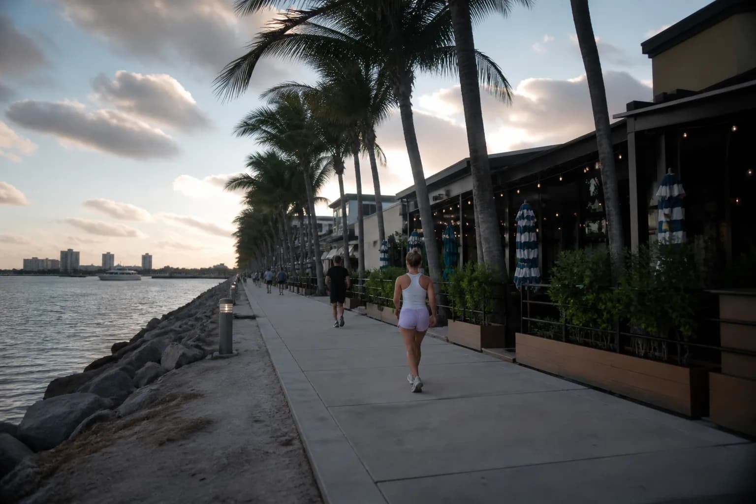 Distinct real-scene reference image for Miami local plan around farmer's almanac winter forecast 2026