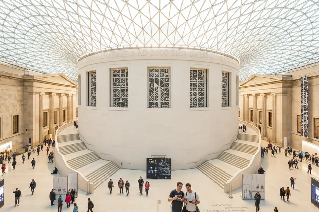 British Museum indoor start for a London heat-wave route