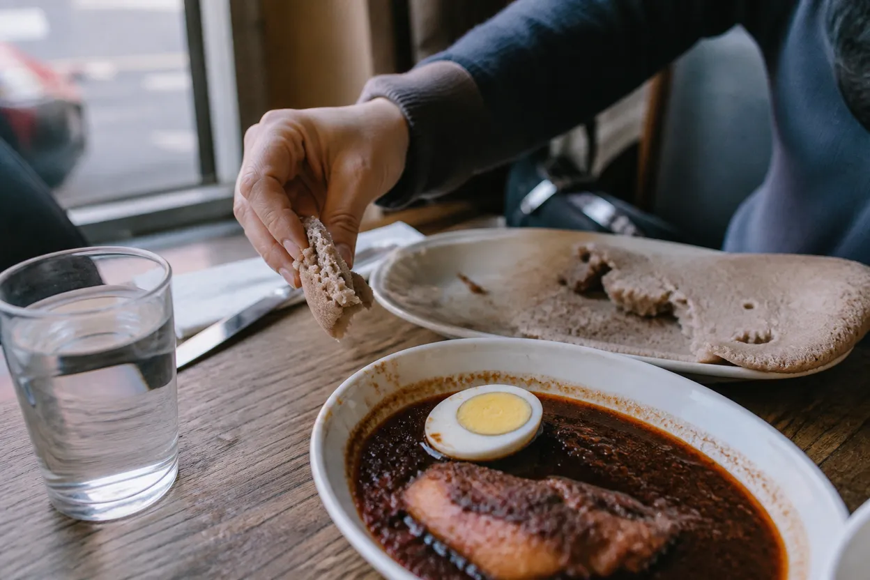 Editorial detail for Makina Cafe in Sunnyside: Ethiopian-Eritrean Lunch Near the 7 Train