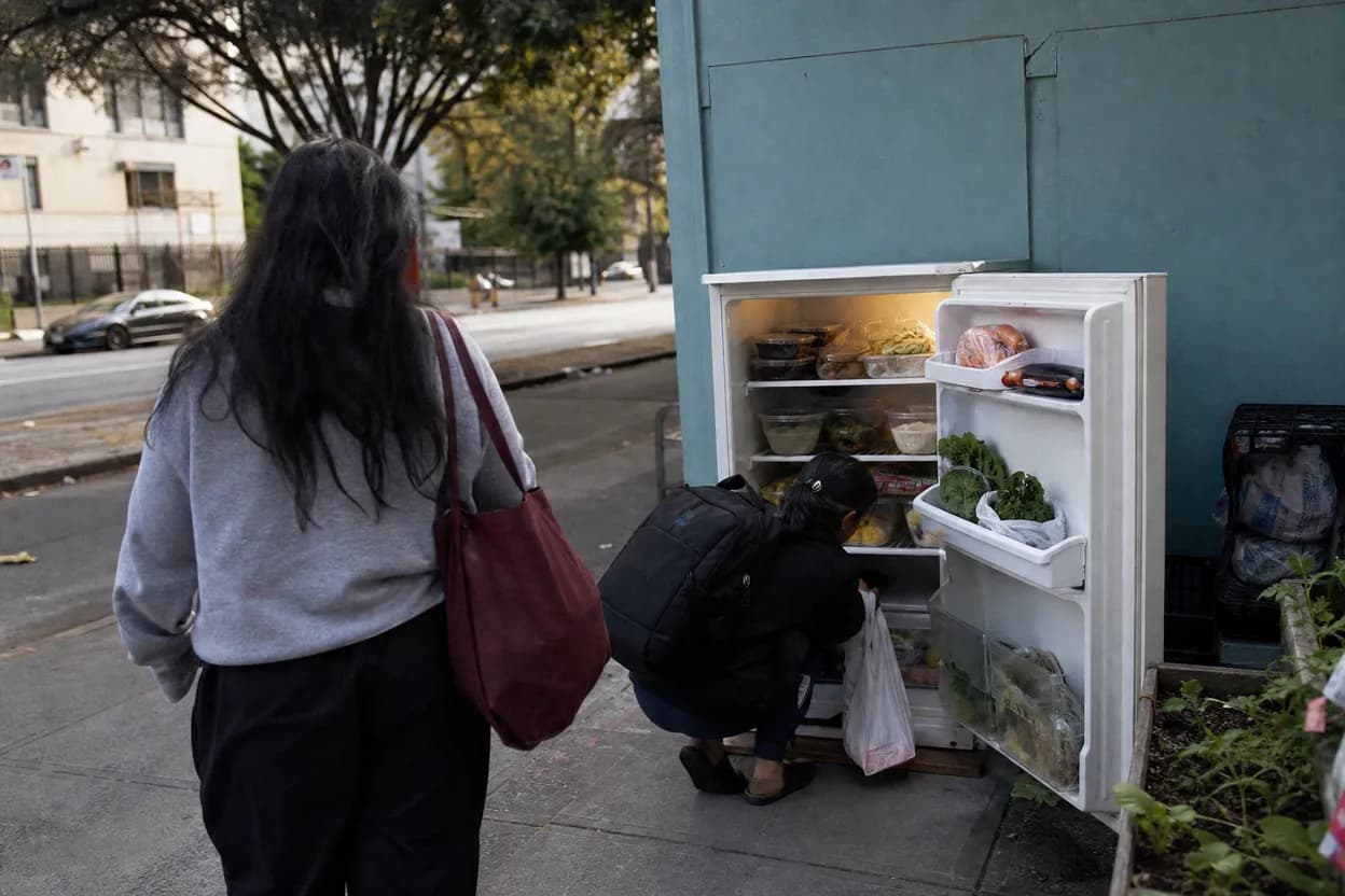 NYC experience scene for Mott Haven Fridge Run: A Community-Food Stop Before the Heat Peaks