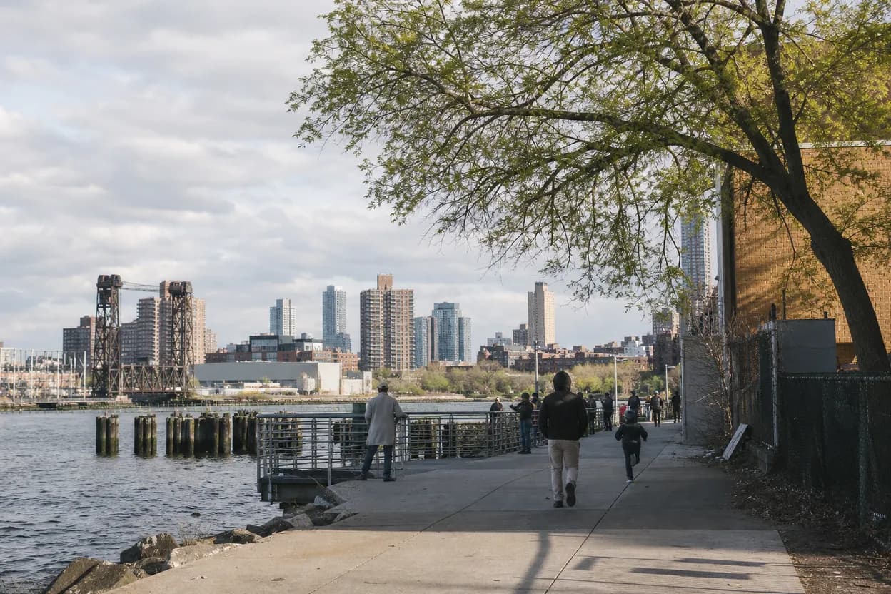 NYC experience scene for Mott Haven Waterfront Loop: Arches, Art, and a South Bronx Pause