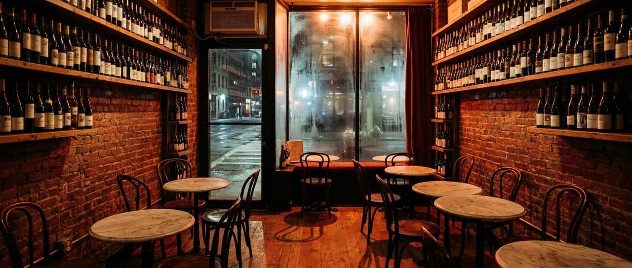 A Natural Wine Bar in Nolita Where the Night Stretches Past Midnight - cover