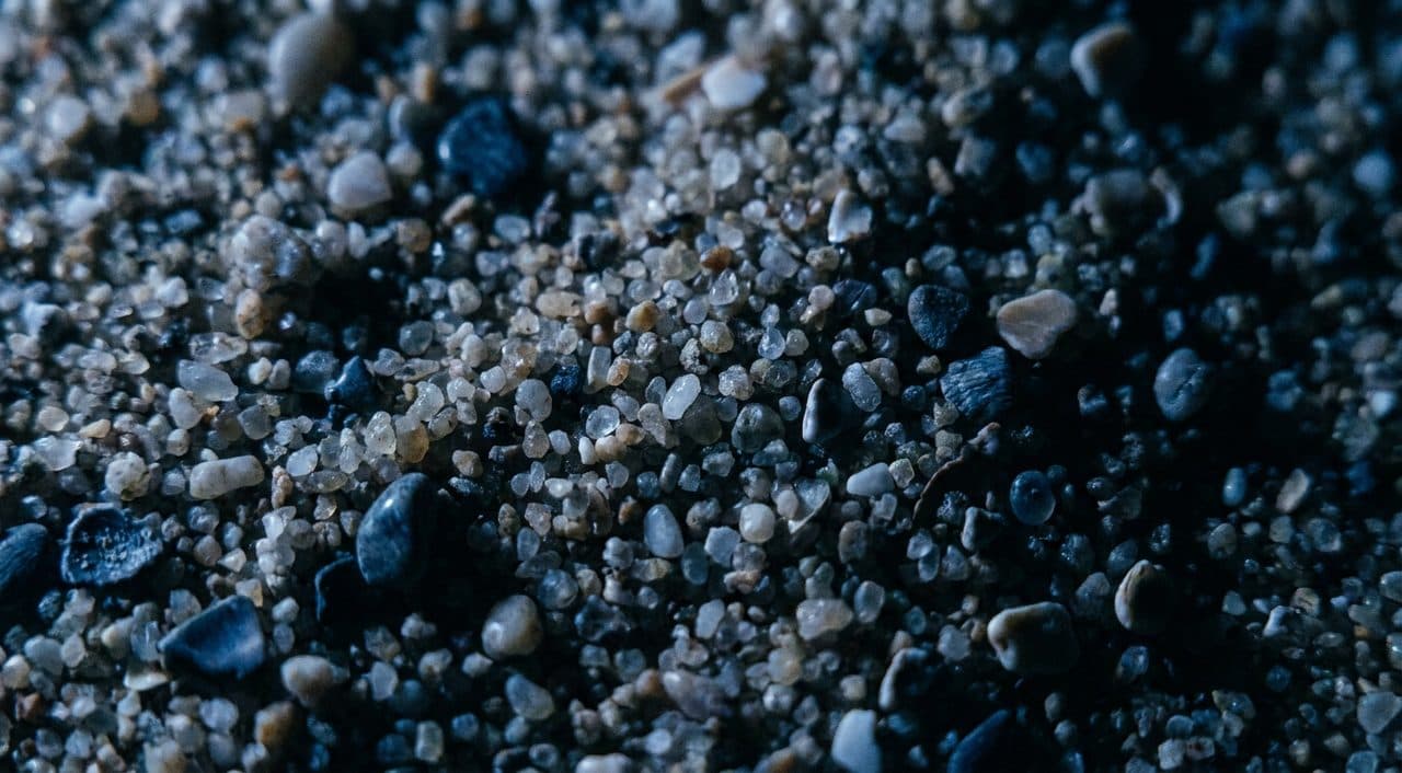 Chasing the Northern Lights from Montauk Point's Dark Beaches - scene