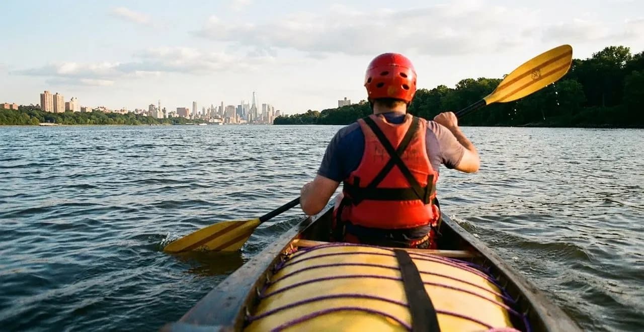 Free Kayaking from Governors Island and Brooklyn