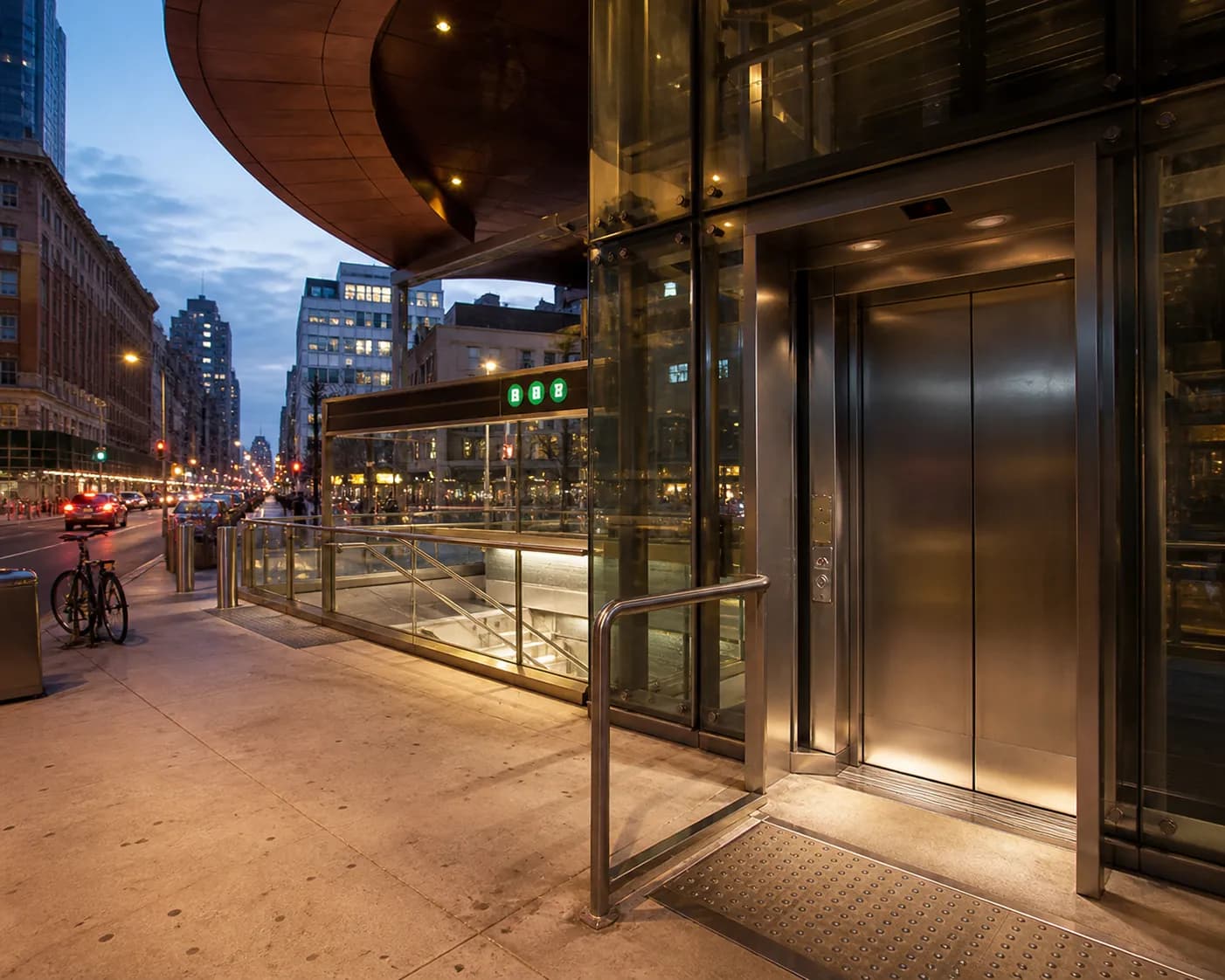 Local NYC scene for Accessible Date Ideas NYC From Morning To Night.