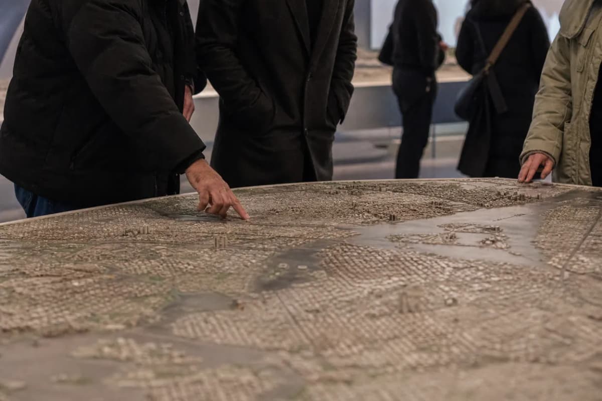 Editorial detail for Queens Museum Panorama: A Giant-City Detour for Map People