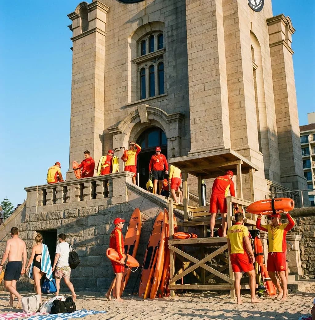 Rockaway Beach Boardwalk Dawn Surf Check and Lifeguard Stand Setup Ritual: A Fresh Field Note
