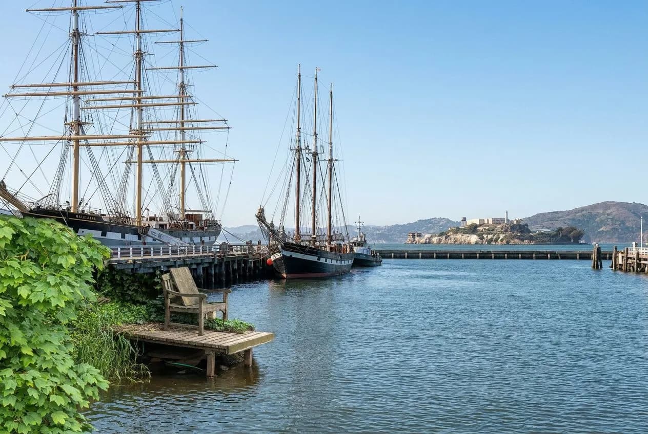 San Francisco Maritime National Historical Park Hyde Street Pier and Deck Walk: A Fresh Field Note
