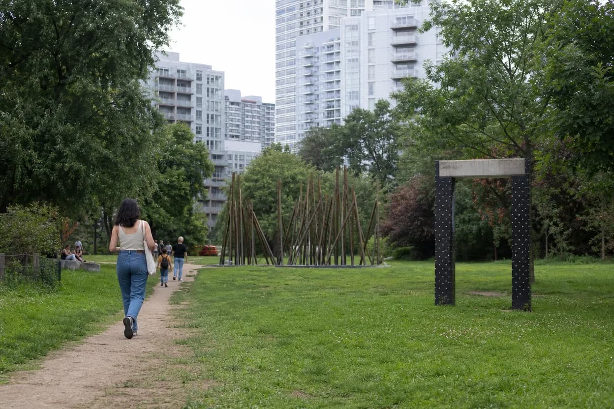 Cover scene for Socrates Sculpture Park at Golden Hour: A Free Queens Art Walk Before Dinner