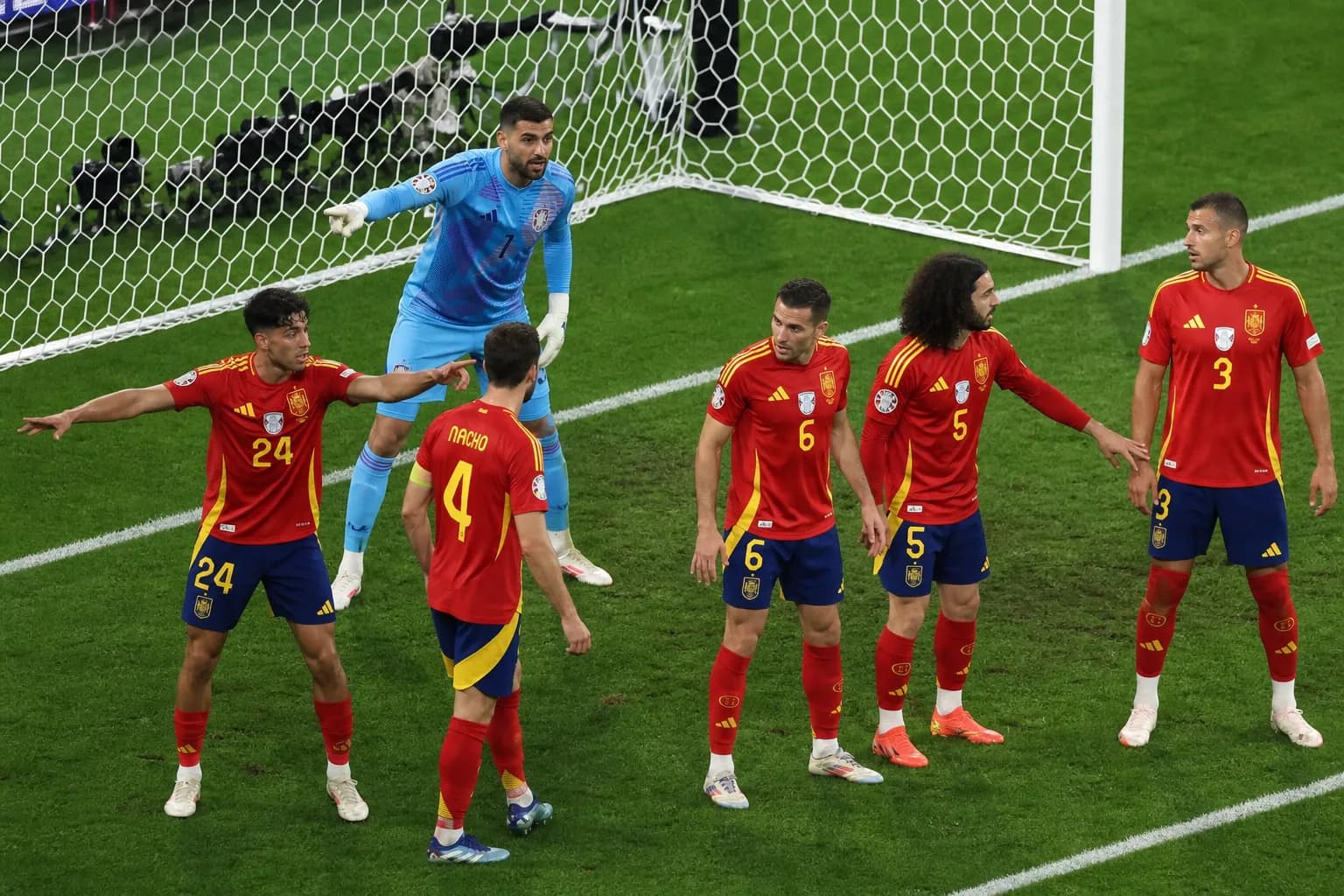 A bright practical scene for spain’s clean sheet blueprint against france in the semifinal.