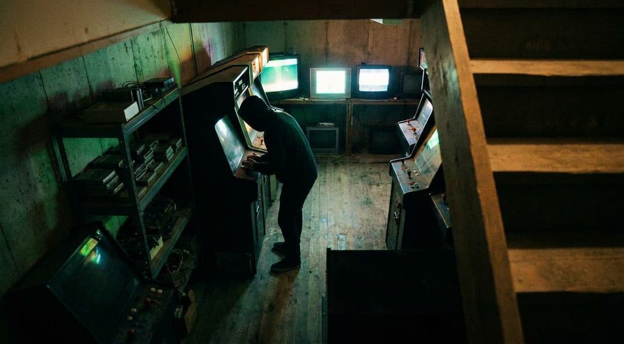The Arcade Vault Where Unfinished Prototypes Still Boot Up - scene