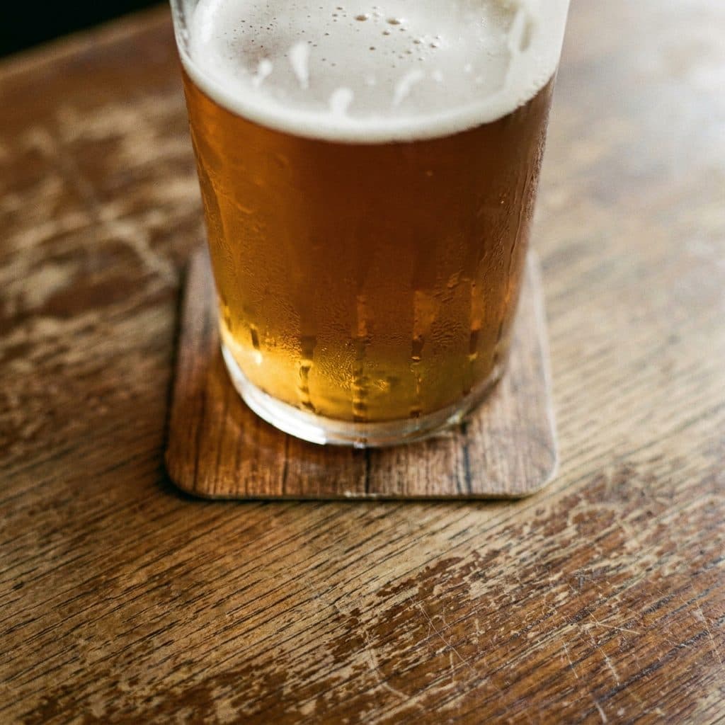 The Brooklyn Pub Where Dodgers Night Draws Transplants and Old-School Baseball Debate - scene