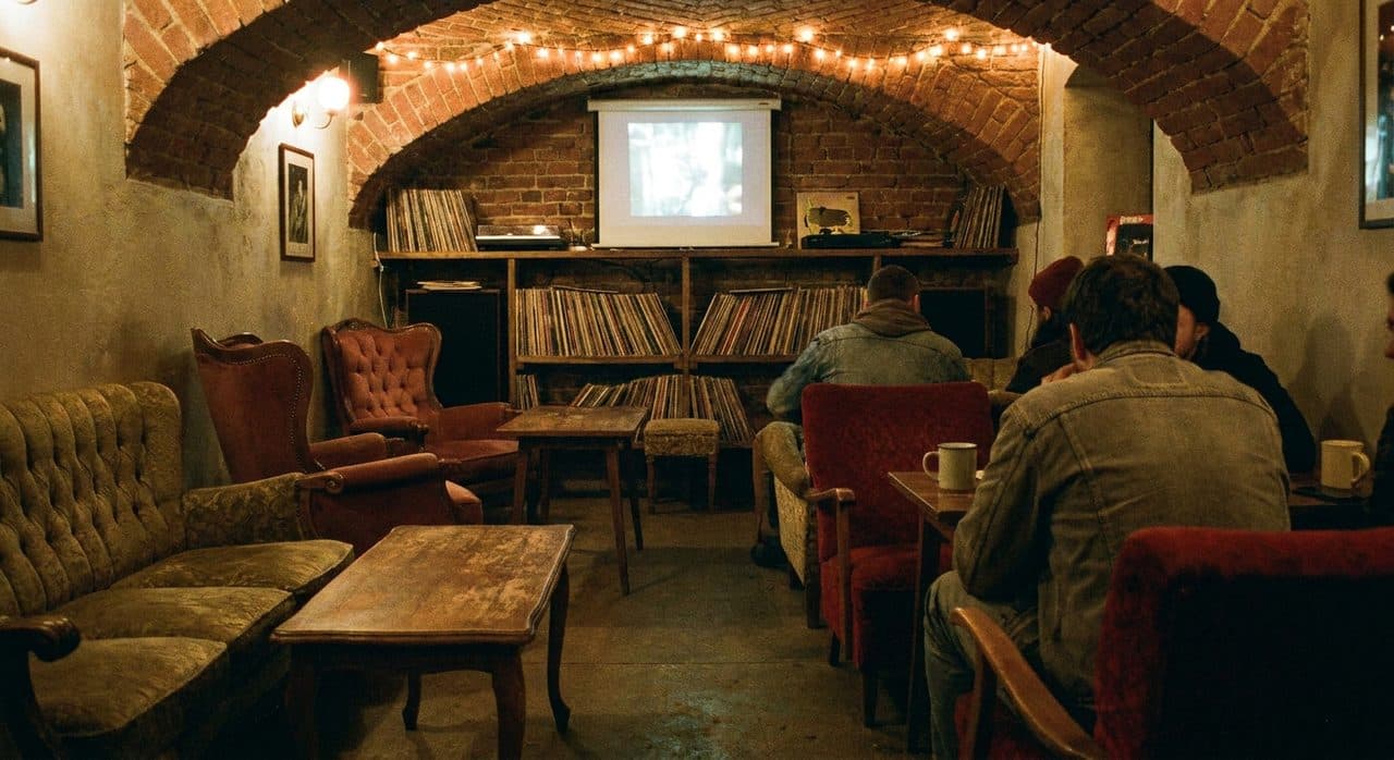 The Lower East Side Bar Where the haim sisters Crowd Also Roars for the World Cup - cover image