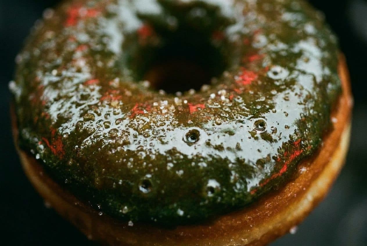 The Slow Loop Around Penn Station Chasing Late-Night Krispy Kreme - scene