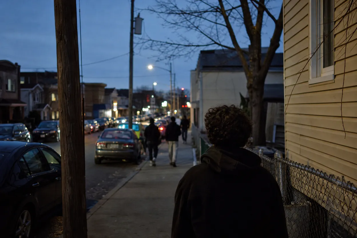NYC experience scene for Tompkinsville Ferry Pause: A Staten Island Walk Before Dinner