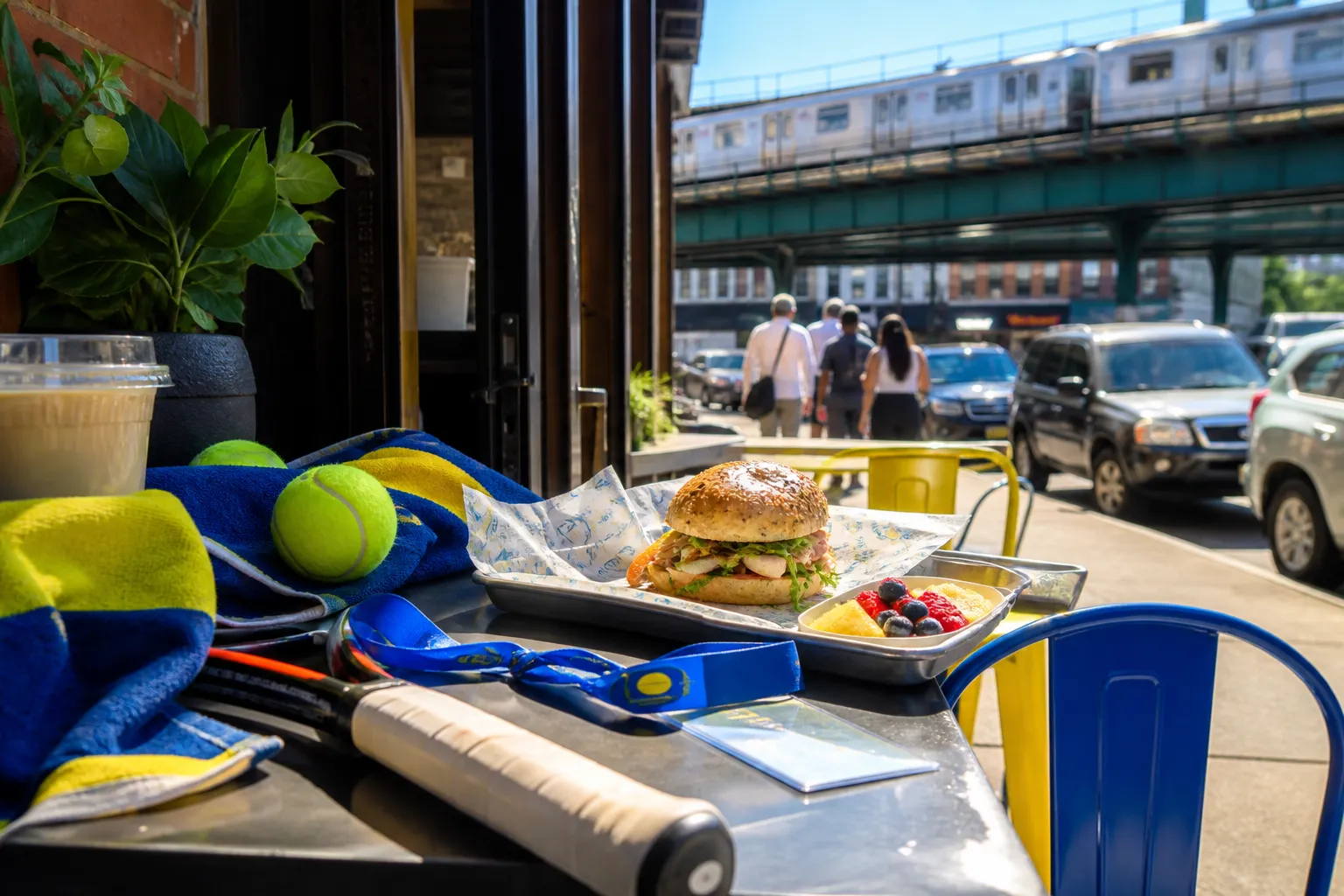 A second distinct New York planning scene connected to PSG vs Man United Brunch Screens Around US Open 2026.