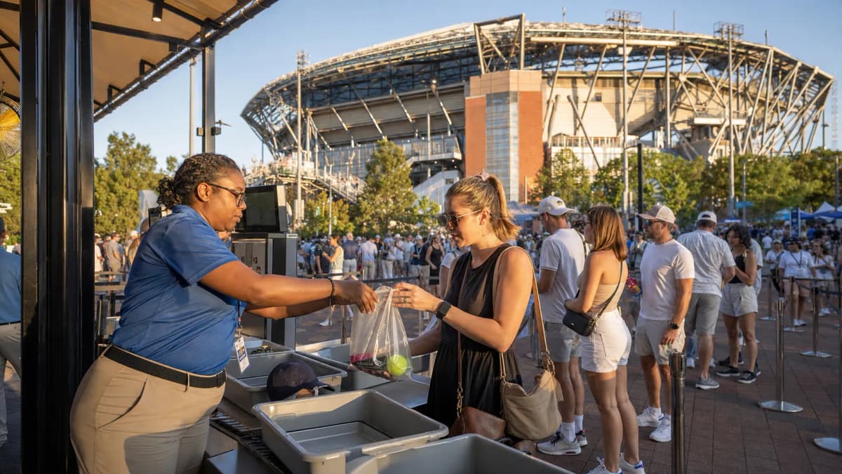 Bright US Open tennis atmosphere illustrating US Open Bag Policy: What Fans Can Bring Inside.