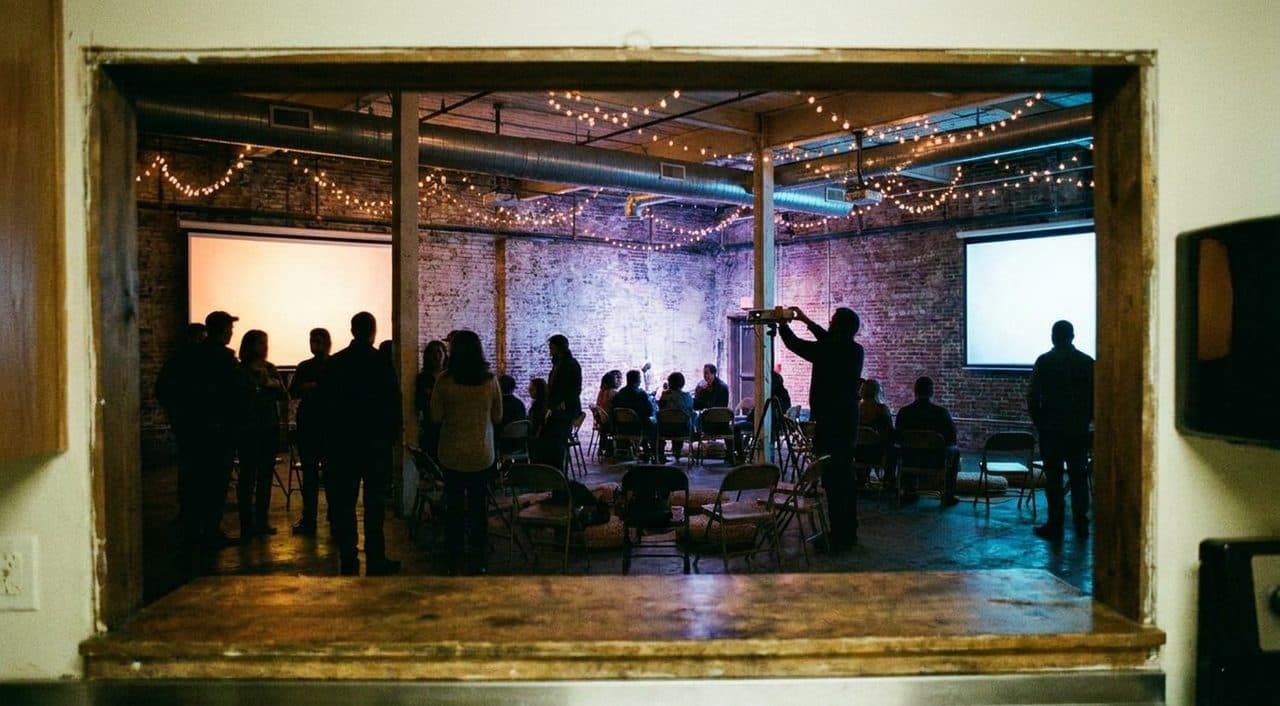 Williamsburg Loft Viewing Parties Pair Love Island USA Recaps With World Cup Watch Groups - scene